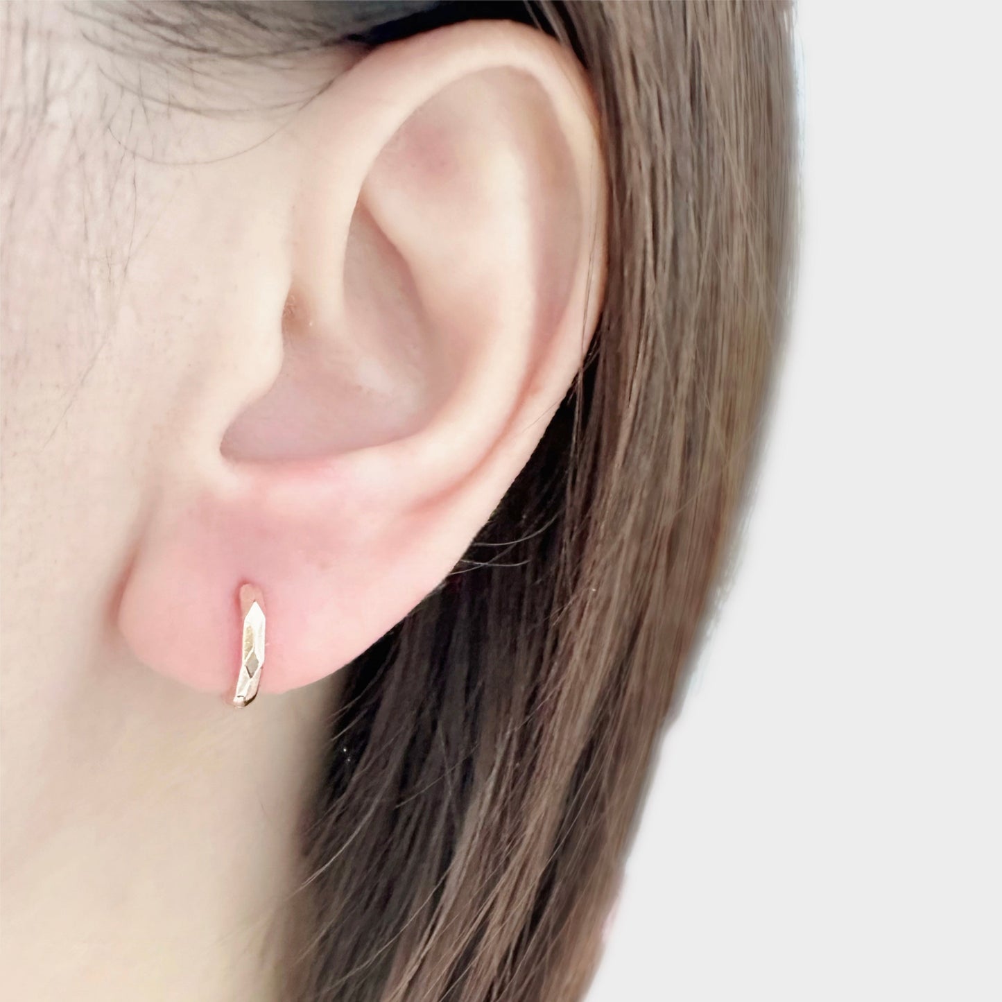 Leia Huggie Hoop Earrings