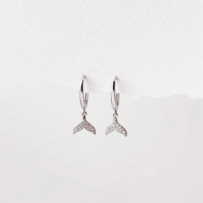 Whale Tail Huggie Hoop Earrings