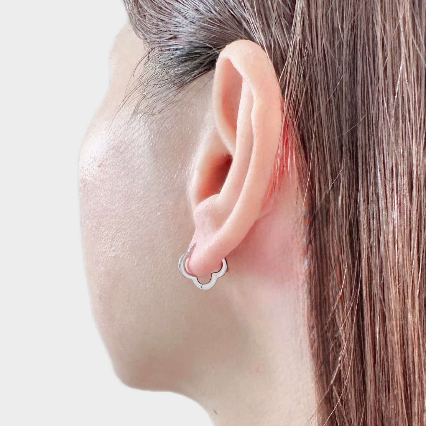 Clover Huggie Hoop Earrings