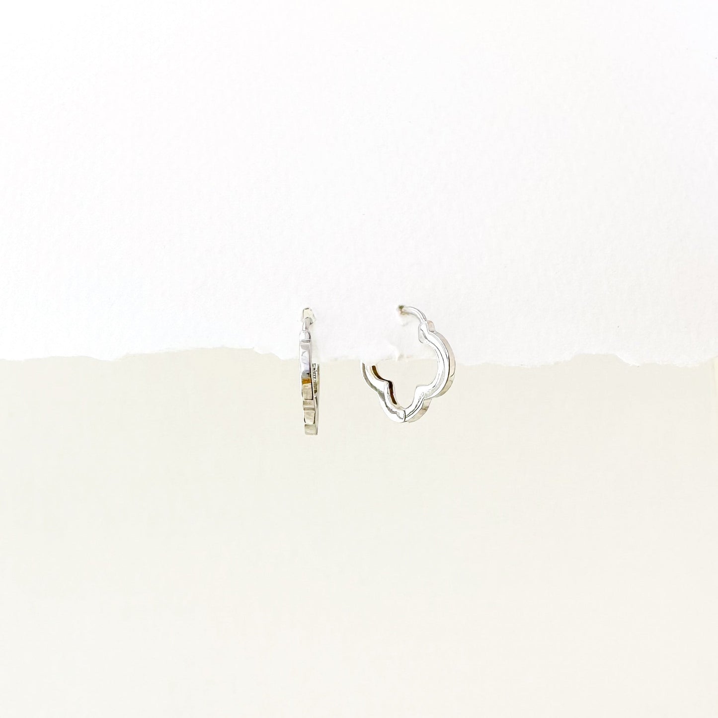 Clover Huggie Hoop Earrings